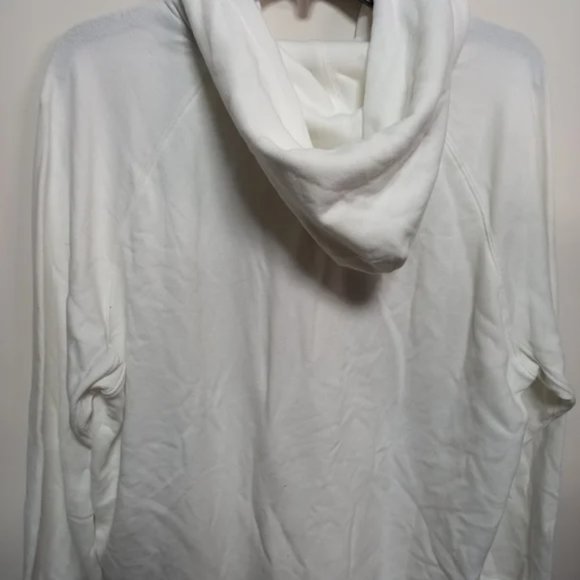 Brand new Levis womans hoodie Large - Picture 2 of 5